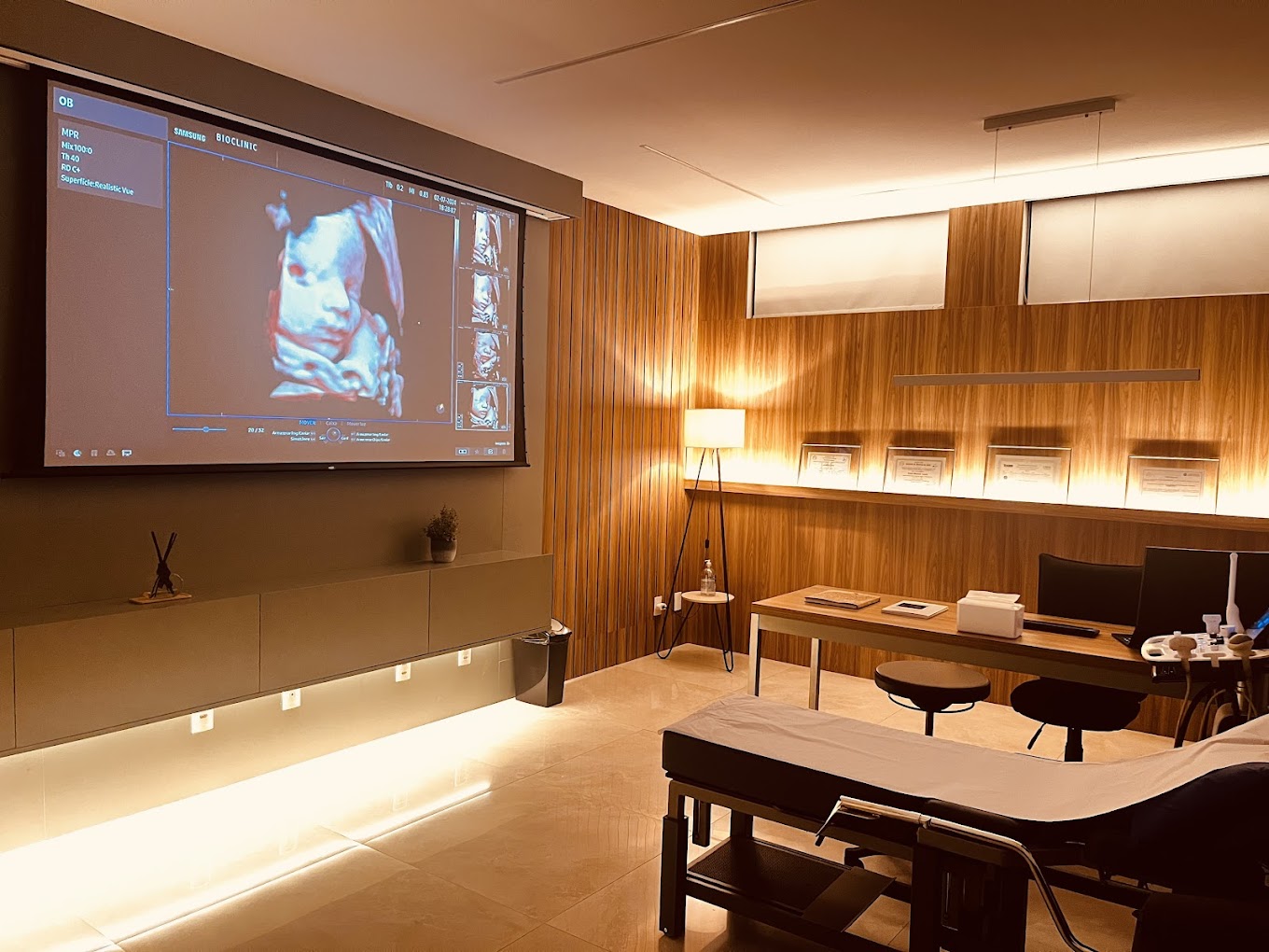 Sala de exame / ultrassonografia